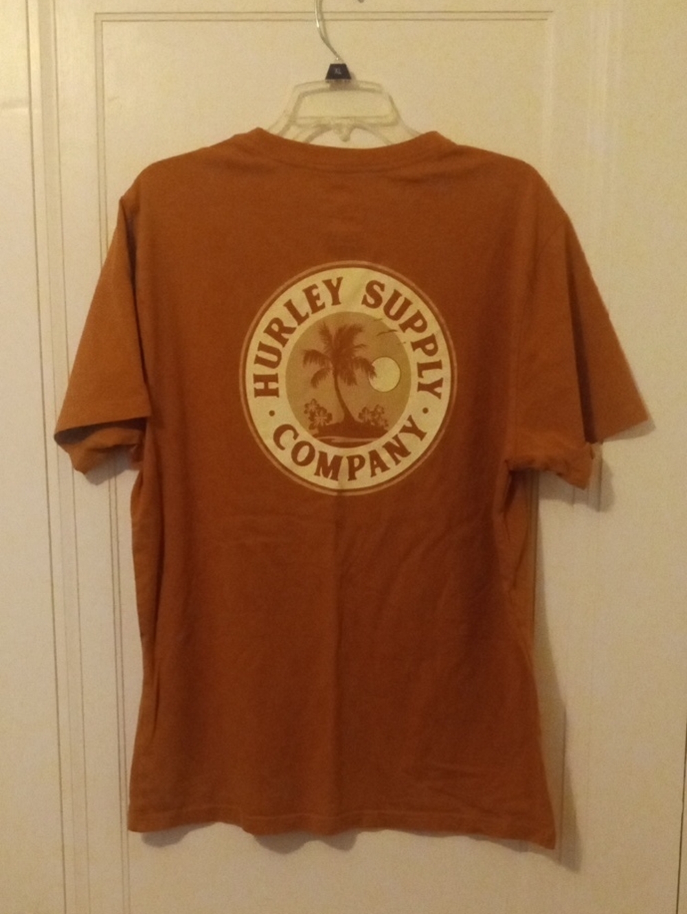 Hurley Men’s Orange Short-Sleeve Logo T-Shirt large